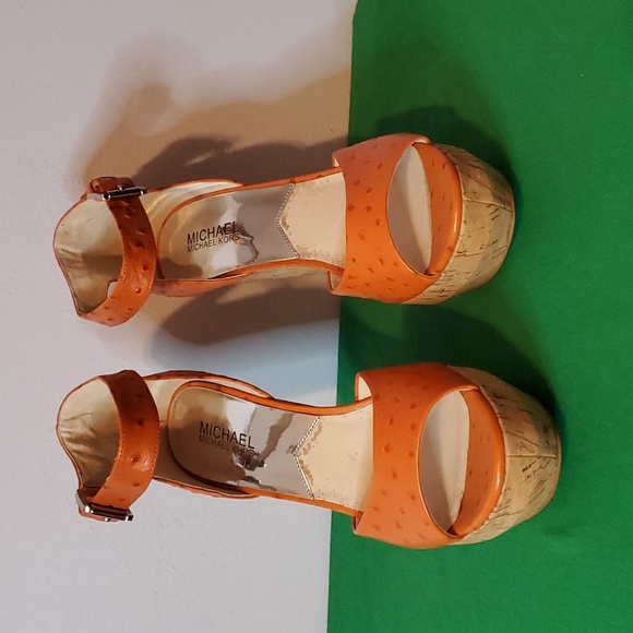 Womens Orange Embossed Leather MICHAEL Michael Kors Wedge Heels - Picture 6 of 10